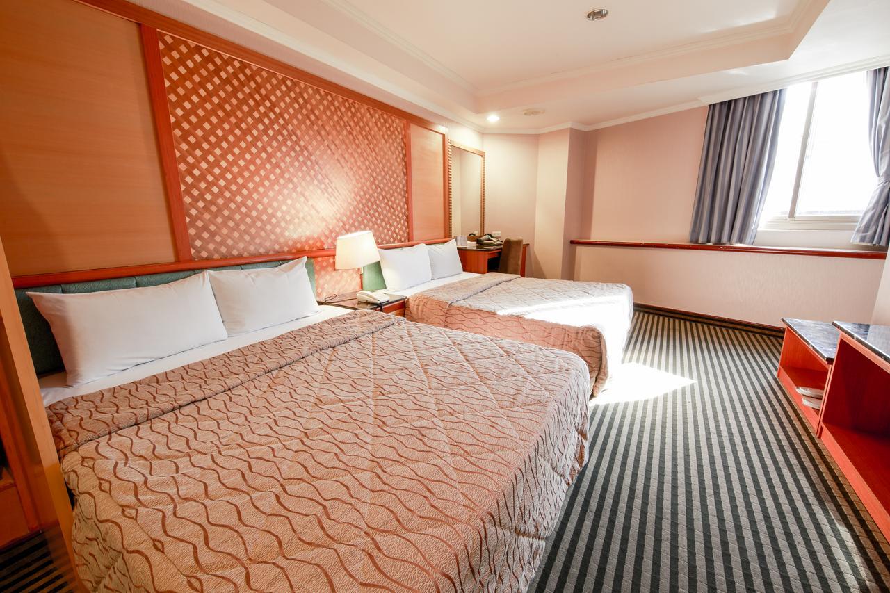 Monalisa Hotel Tainan Eksteriør billede